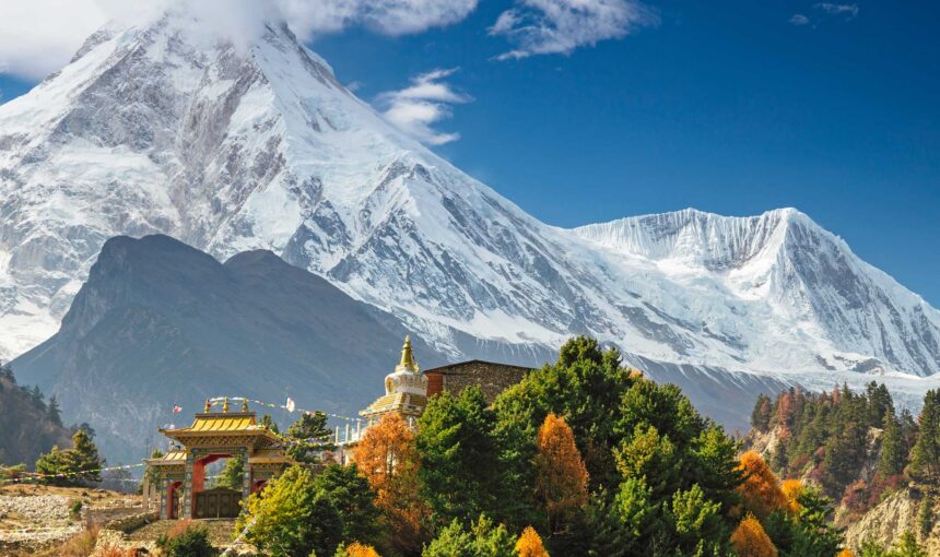 Manaslu and Tsum Valley Trek